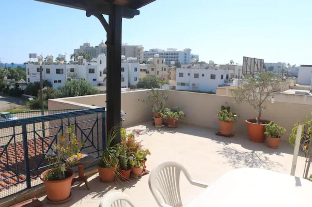 Ria Beach Sea View Apartment Pyla Ngoại thất bức ảnh